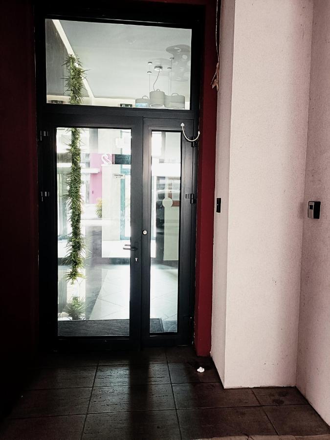 אורדאה Christopher Apartment מראה חיצוני תמונה